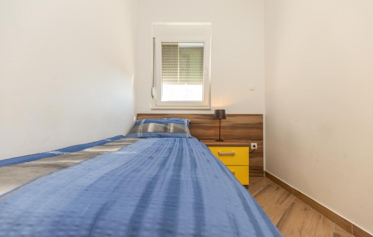 Andela 2 Lägenhet Makarska Exteriör bild